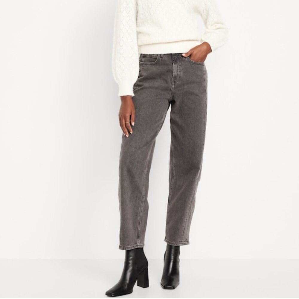 NWT!  Old Navy High-Waisted Barrel Ankle Jeans, Size 6R, Grey Wash